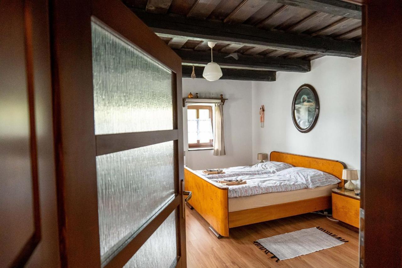 Ubytovanie Na Vcelej Farme Polichno Bagian luar foto