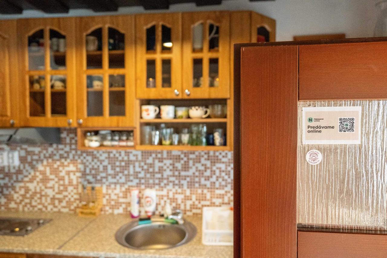 Ubytovanie Na Vcelej Farme Polichno Bagian luar foto
